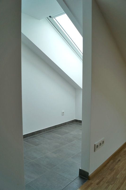 Abstell- oder Arbeitsplatz