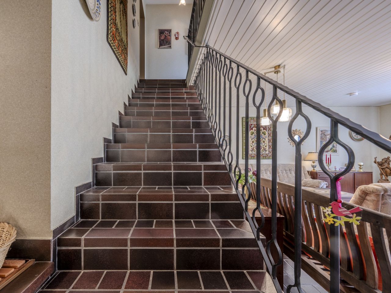 Treppe ins Obergeschoss
