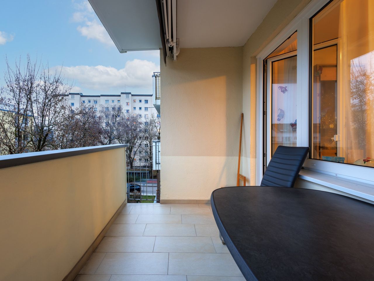 Süd-Loggia erreichbar über WZ