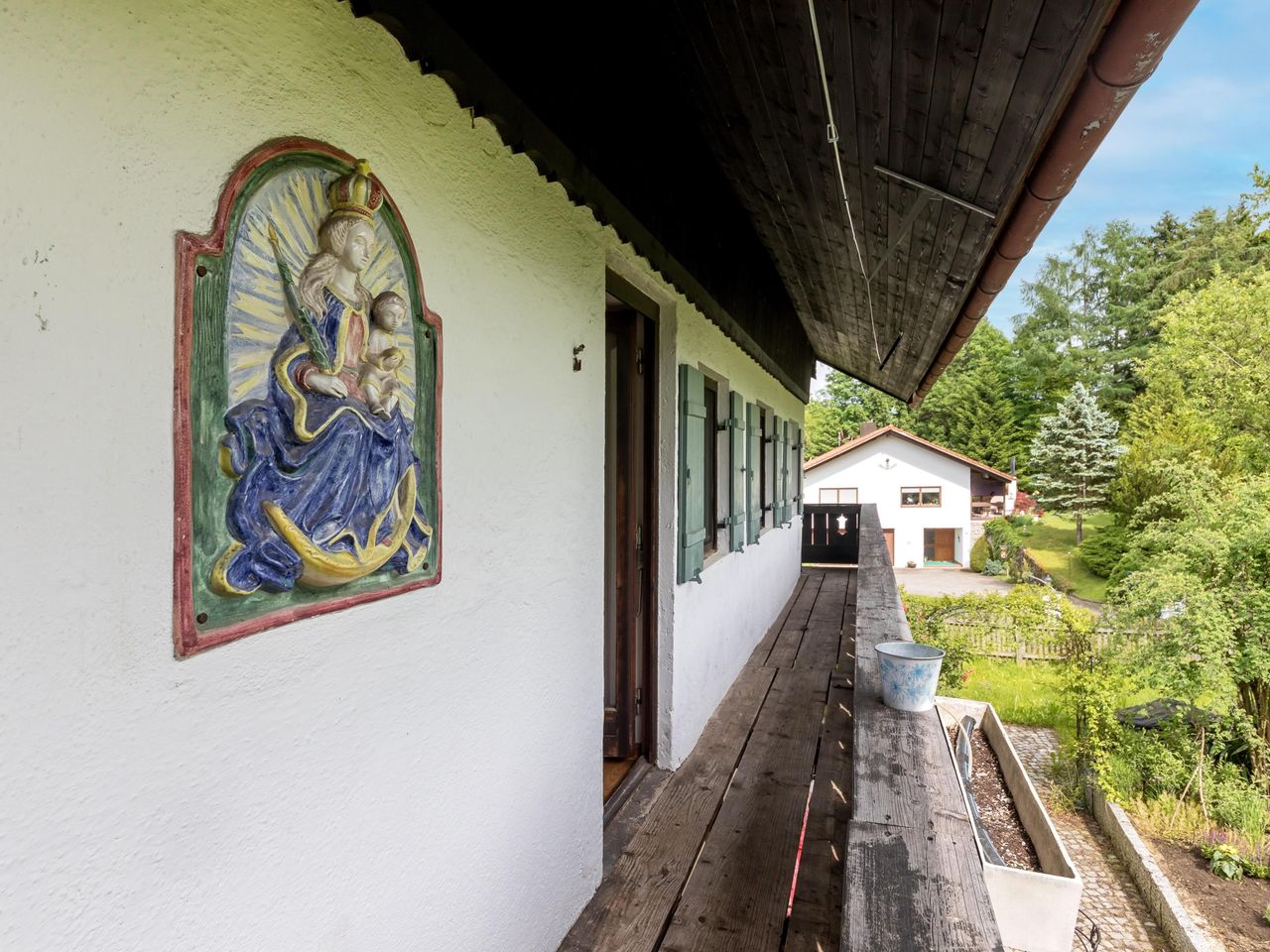 Umlaufender Balkon